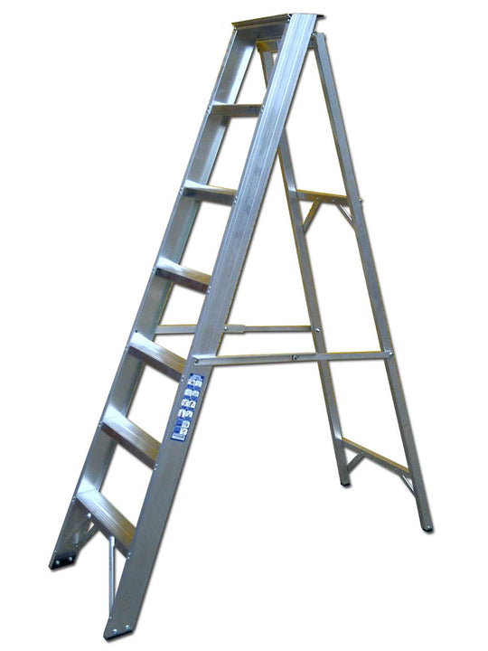 Class 1 Builder's Steps image 1